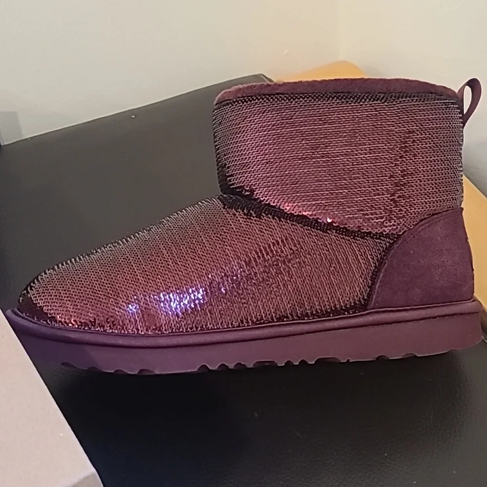 UGG boots - Picture 4 of 7